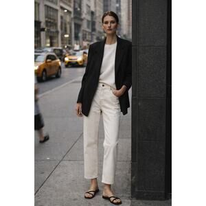 The Row Cream Straight Leg Denim Jeans Size 12 Horn Buttons Mid Rise